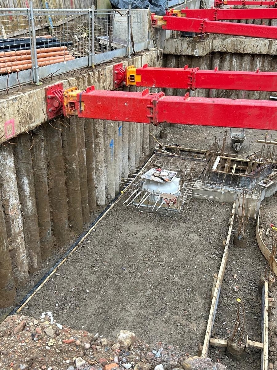 Groundwork concrete pour