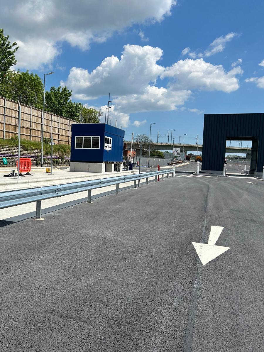 Concrete placers working in Purfleet